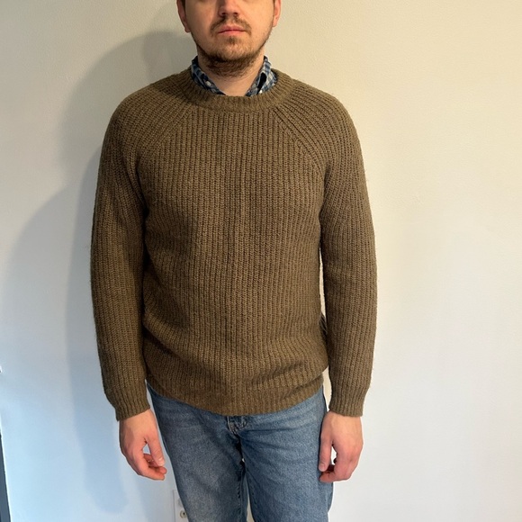 NWOT Oak + Fort men’s sweater crewneck size M khaki green j crew press October - Picture 2 of 10